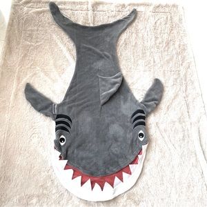 Shark blanket tail Seaworld